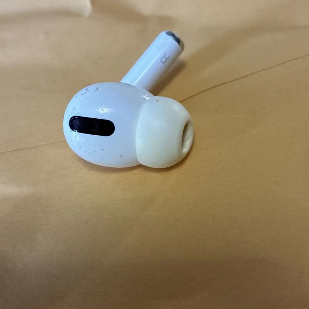 Apple AirPod Pro Replacement Only Right Side OEM Tested Works A2083